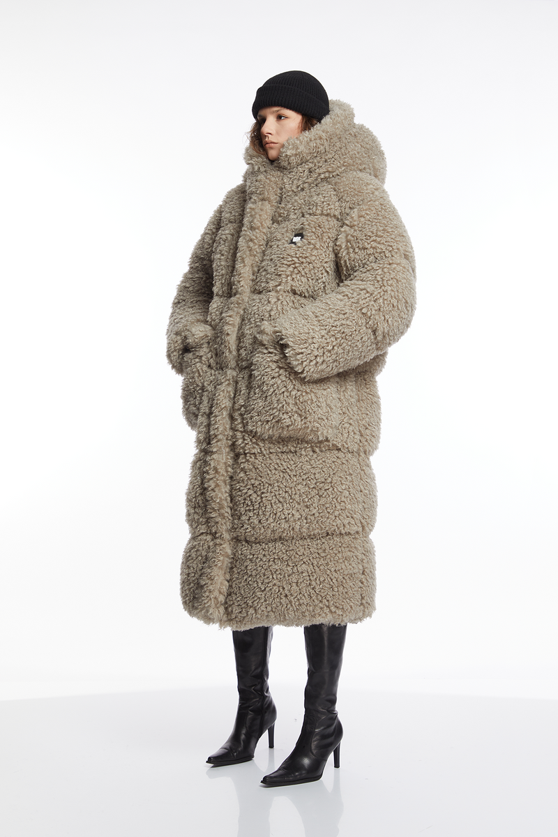 KIM coat FUR beige – Venera Arapu KIM coat FUR beige – Venera Arapu